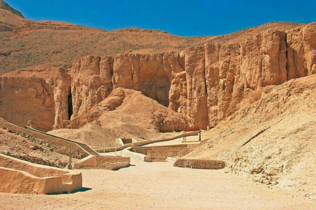 Valley of the Queens